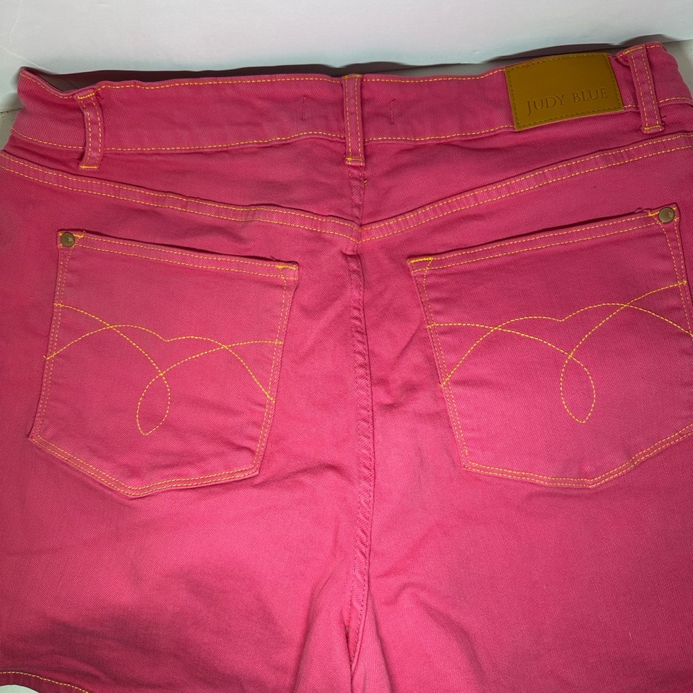 Judy Blue High Rise Magenta Pink Embroidery 2x  Garment Dyed shorts - Picture 11 of 11